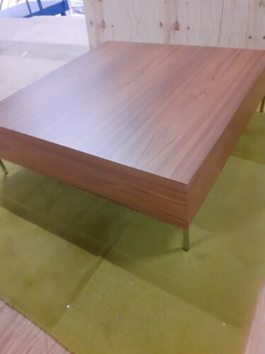 Peter Kos Salontafel Noten