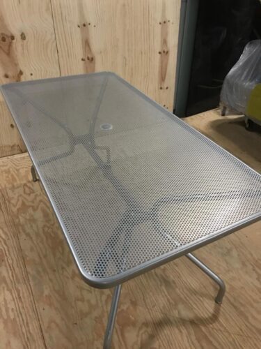 EMU Terras tafel