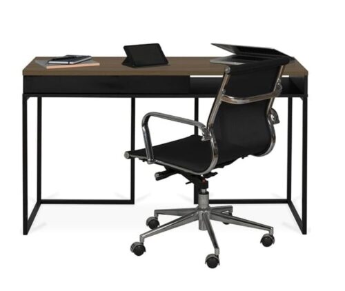 City desk