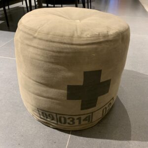 Postzakken poefje - Afbeelding 1