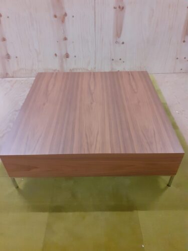 Peter Kos Salontafel Noten