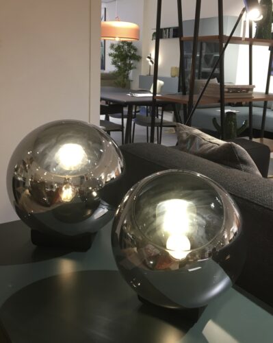 Orb tafellamp